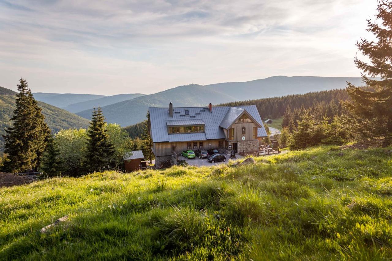 Erlebachova Bouda, Hotel - Resort Svaty Frantisek Spindleruv Mlyn Exterior foto